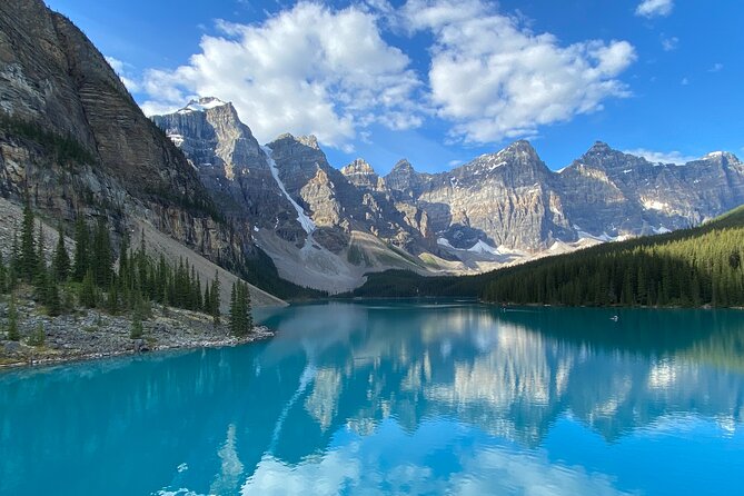 Icefields Pkwy: Lake Louise | Bow Lake | Peyto Lake | Glacier - PRIVATE DAY TOUR - Meeting and Pickup
