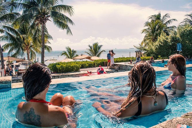 Isla Mujeres Luxury Catamaran With Premium Open Bar and Lunch - Customer Experiences and Reviews