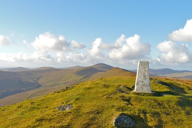 Isle of Man Tour App, Hidden Gems Game and Big Britain Quiz (7 Day Pass) UK - Meeting Points and Logistics