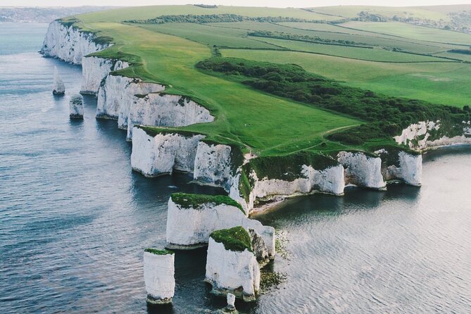 Jurassic Coast Tour App, Hidden Gems Game and Big Britain Quiz (7 Day Pass) UK - Unique Tour Features