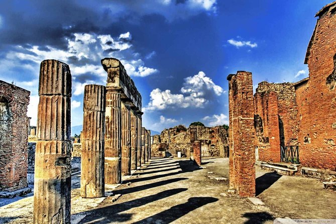 Kids and Family Friendly Pompeii Tour - Meeting and Pickup