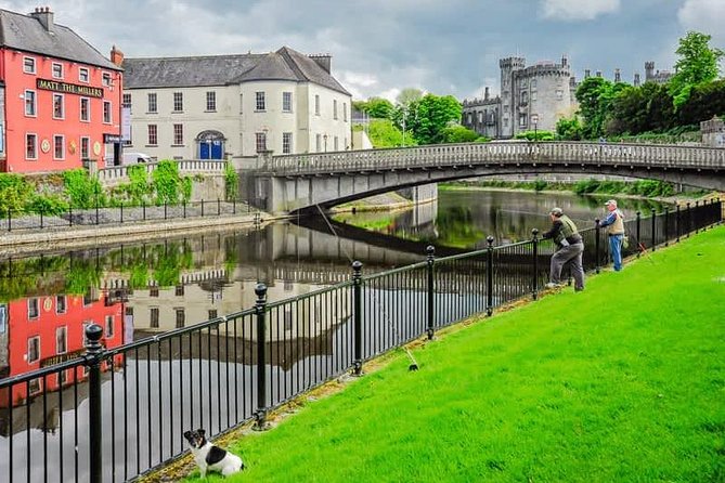 Kilkenny Medieval · One-Day Tour With a Guide in Spanish - Tour Details