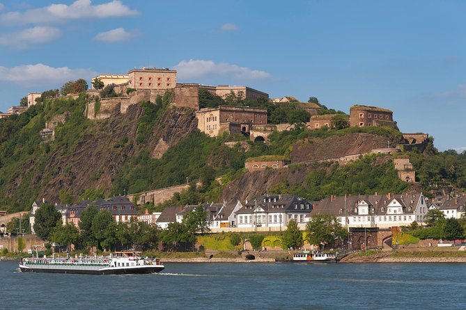 Koblenz Day Trip From Frankfurt: Ehrenbreitstein Fortress, Rhine Valley Cable Car Ride and German Dinner - Exploring Ehrenbreitstein Fortress