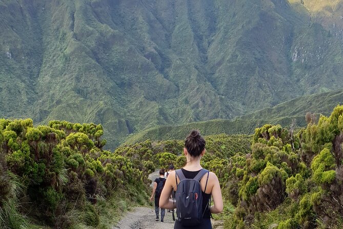 Lagoa Do Fogo: Private Scenic Walking Tour - Meeting and Pickup Information
