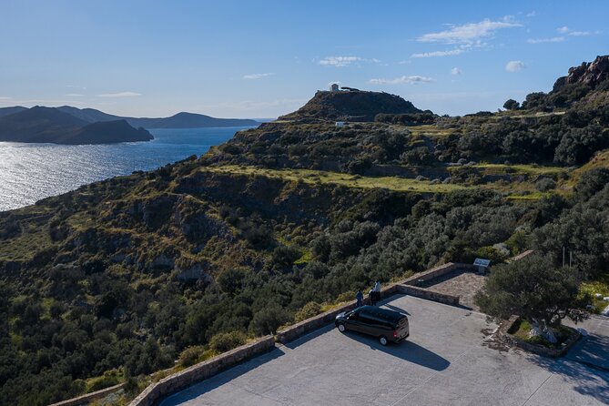 Land Excursion Around Milos Island - Meeting and Pickup Details