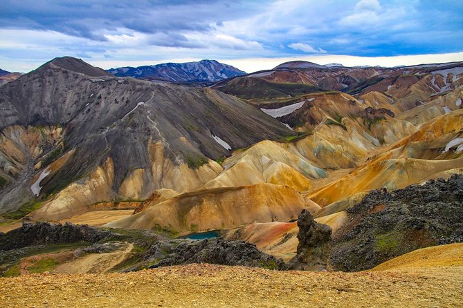 Landmannalaugar and Hekla Volcano / Guided Private Tour - Visiting Ljotipollur Crater Lake