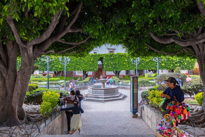 Landmarks and Lunch Tour With Taste of San Miguel - Culinary Delights