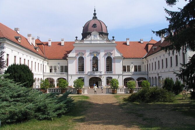 Legacy of Sissi Royal Palace of Godollo Tour With Cake and Coffee - Accessibility Features
