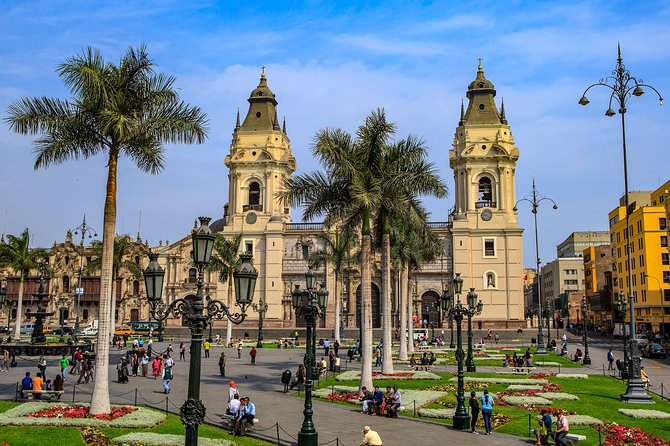 Lima Airport Transfers: Jorge Chavez Airport LIM to Lima City in Standard Car - Pickup and Drop-off Details