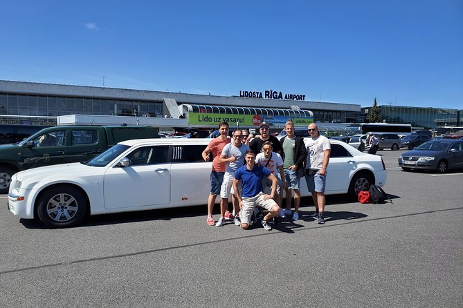 Limousine Service Review: A Luxurious Experience - Booking and Pricing Details