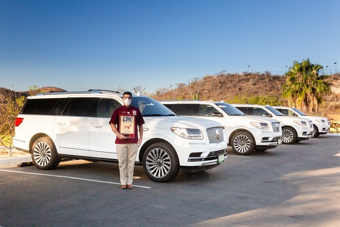 Lincoln Navigator Roundtrip Luxury Transportation - Private Transportation Details