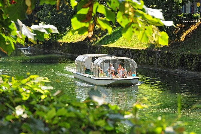 Ljubljana Full Day Small Group Tour From Zagreb - Since You Asked