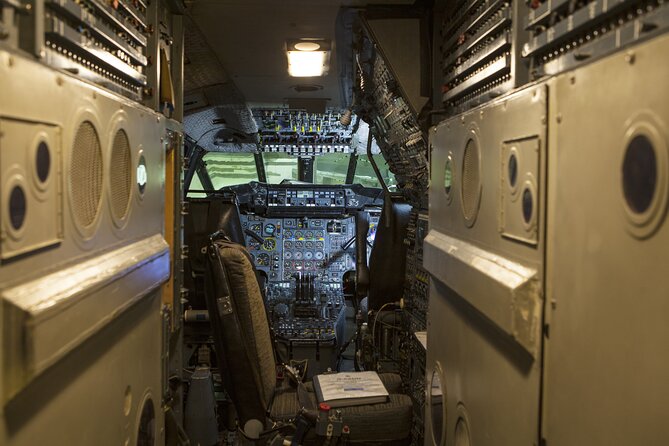 London to Duxford Imperialwarmuseum, Fun History Culture Memories - Exploring the Duxford Imperialwarmuseum