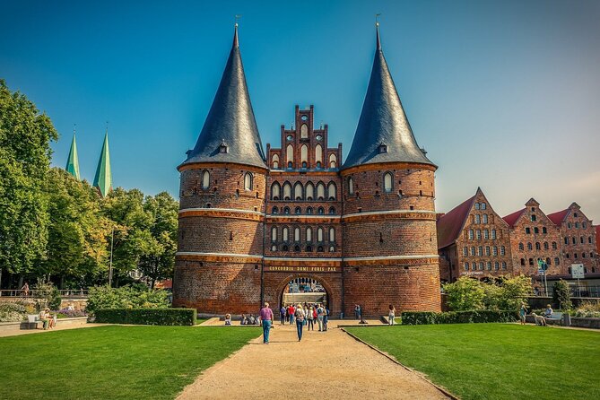 Lubeck Private Walking Tour With A Professional Guide - Tour Features