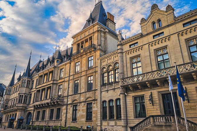 Luxembourg City Self-Guided Audio Tour - Navigation and Planning