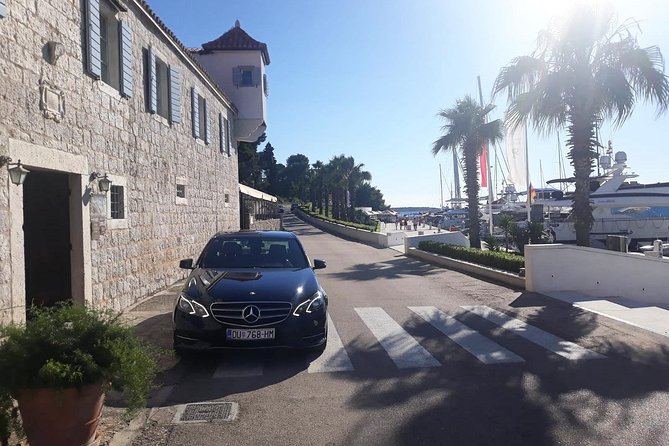 Luxury Private Transfer Zagreb - Zagreb Airport - Pickup and Dropoff