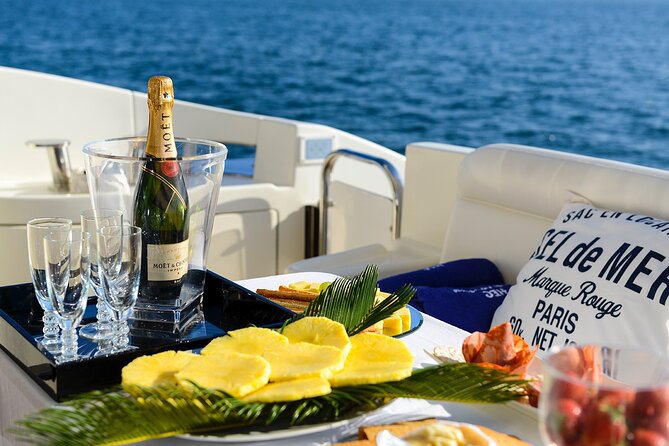 Luxury Yacht Rental and Boat Trip Along Coast Line Benagil Caves - Itinerary Highlights