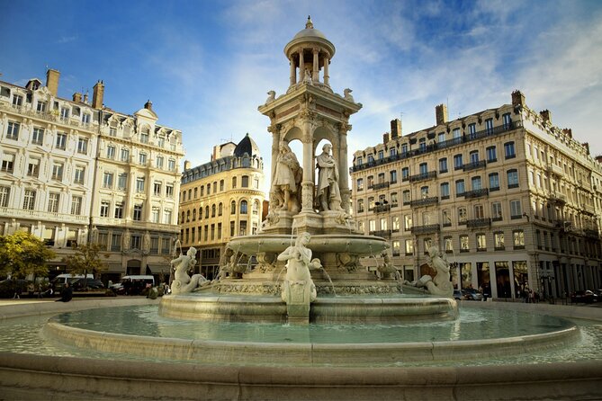 Lyons Traboules Private Tour - Professional Local Tour Guide