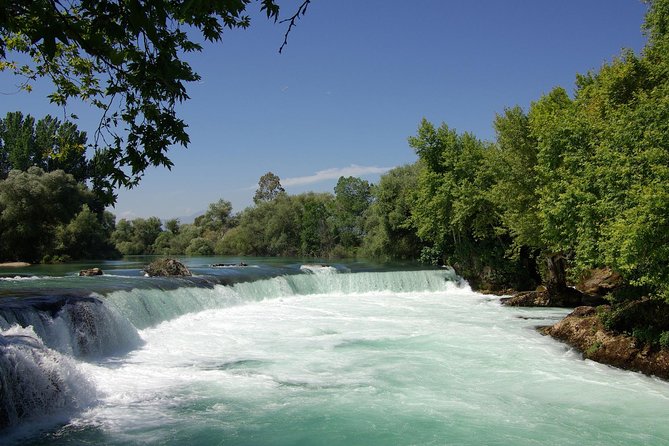 Manavgat River Cruise With Grand Bazaar Review - Dining and Cuisine