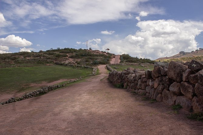 Maras Salt Mines and Moray Biking Tour From Cusco - Difficulty Level