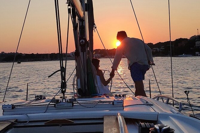Menorca: Private Sailboat Tour With Snorkel Gear and Kayak - Review Insights