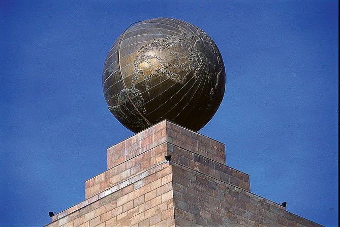 Middle of the World Monument Tour - Exploring the Monument