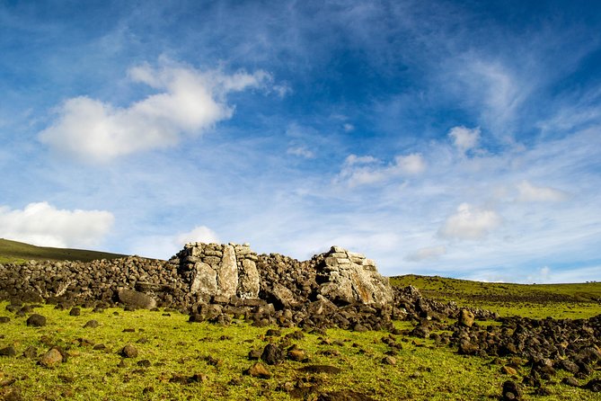 Miru: The North Coast Full Day Hike - Navigating the Challenging Hike