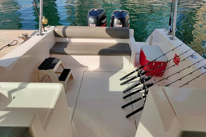 Nanje Fishing Trips Dubai - Expert Crew and Seamless Logistics