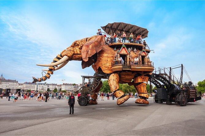Nantes Scavenger Hunt and Best Landmarks Self-Guided Tour - Navigating the App