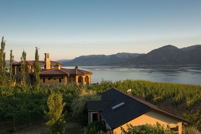 Naramata Bench Wine Experience From Vernon - 4 Wineries - Meeting and Pickup