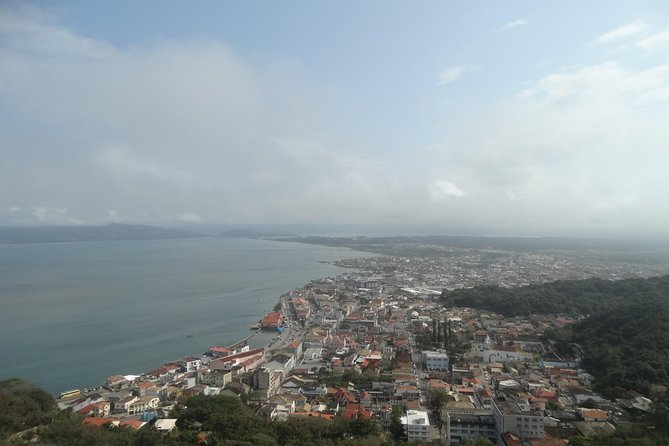 NATURAL AND CULTURAL LAGUNA - Santa Marta Lighthouse, Fishermen's Boots, and Anita Garibaldi - Meeting and Pickup