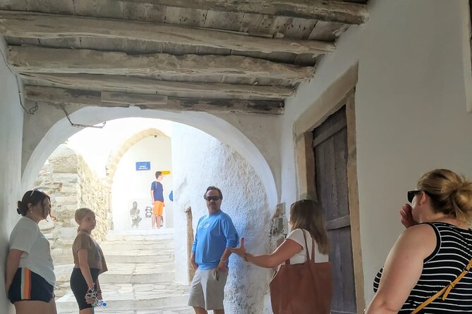 Naxos Old Town, Castle & Portara Sunset Tour (Certified Guide) - Meeting and Logistics