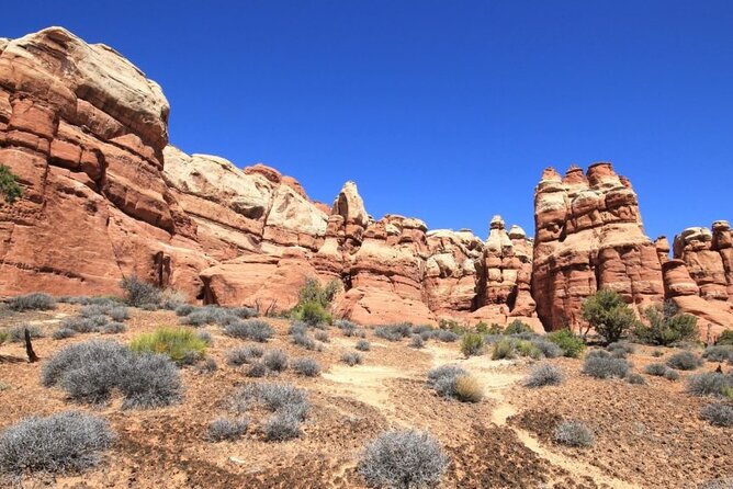 Needles Canyonlands 4X4 Jeep Tour From Moab (3 Person Minimum) - Tour Experience Highlights