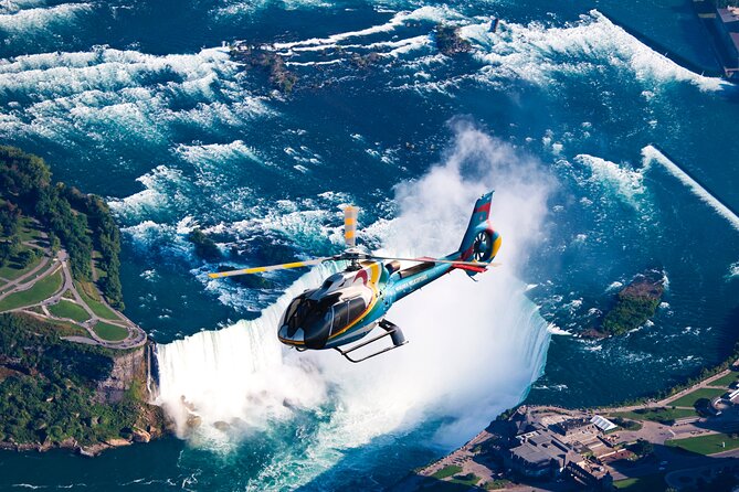 Niagara Falls Guided Day Tour From Toronto With Boat and Tower - Guest Experiences and Reviews