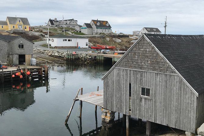 Nova Scotia Day Tour - Visit Peggys Cove, Lunenburg, and the Annapolis Valley. - Small-Group Experience