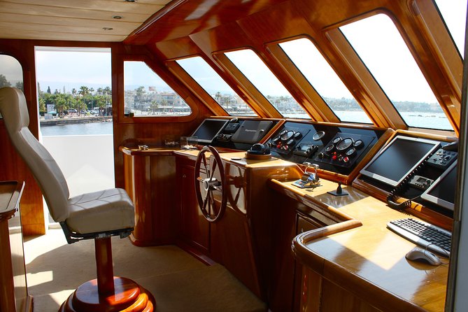 Ocean Flyer Elite (18) Cruise - Customer Inquiries