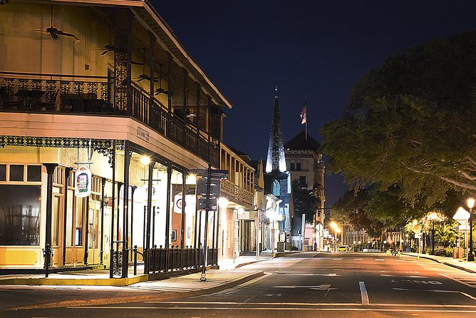 Old City Ghosts: Phantom Pirates & Poltergeists Tour - Uncovering the Phantom Pirates Legacy