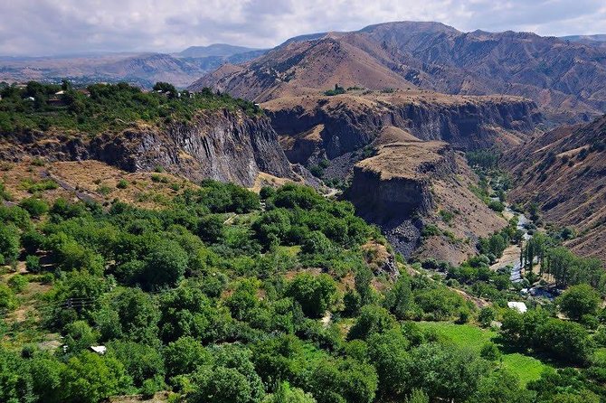 One-Day Trip to Garni and Geghard - Transportation and Pickup