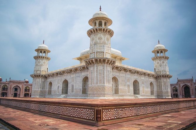 One Way Private Transfer Delhi to Agra Including Guided Tour - Exclusions to Consider