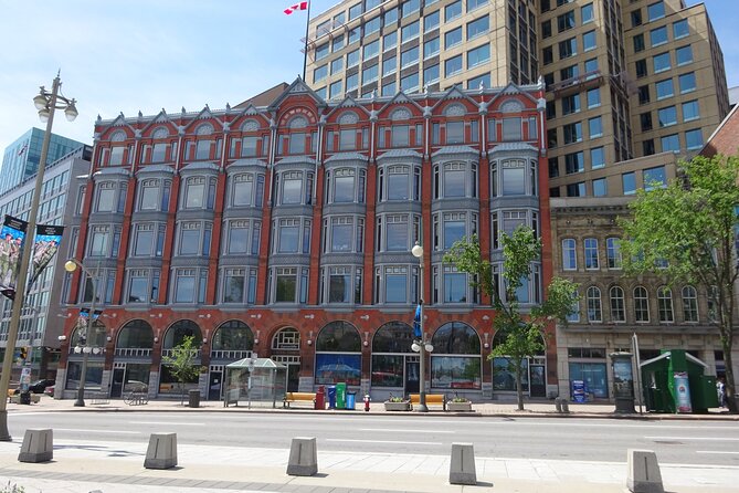 Ottawa Self-Guided Walking Tour and Scavenger Hunt - Operating Hours
