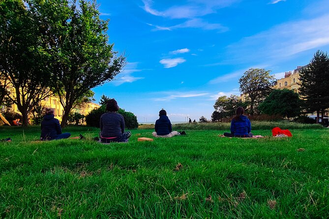 Outdoor Yoga Class at Brightons Sea Front - Meeting Point and Class Locations