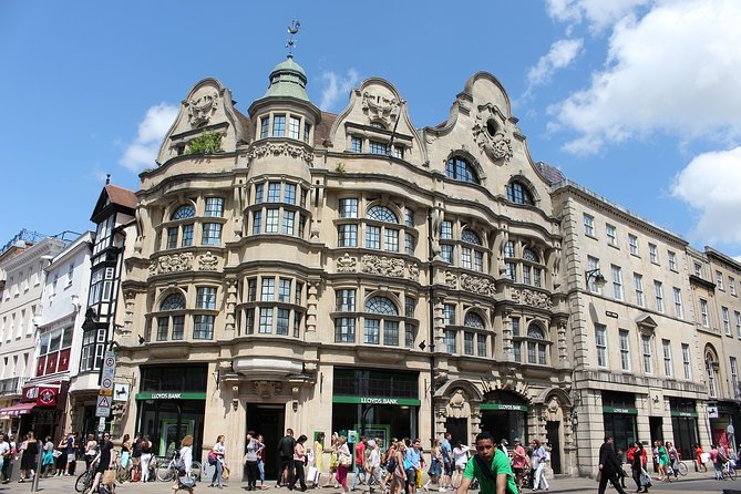 Oxford University Private Walking Tour With a Professional Guide - Meeting and Pickup Details