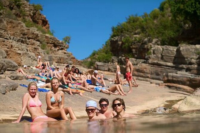 Paradise Valley Tour With Berber Breakfast - Pickup and Transportation Details