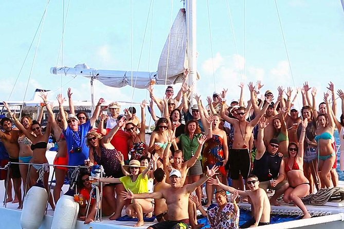 Party on Sailing Cruise to Isla Mujeres From Cancun - Guest Experiences and Reviews