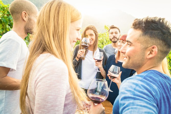 Paso Robles Wine Adventure With Pickup From Pismo Beach, CA - Comfortable Group Sizes