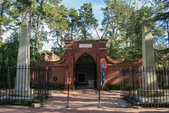 Perfect Private Mt. Vernon/Arlington Cemetery Tour - Transportation and Accessibility