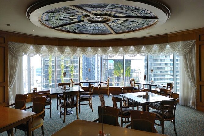 Petronas Twin Tower Skybridge View & Dining Experience Tour With Local Host - Meeting Point Details