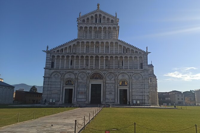 Pisa & Lucca Private Tour With Wine-Tasting From La Spezia Port - Tour Schedule and Accessibility