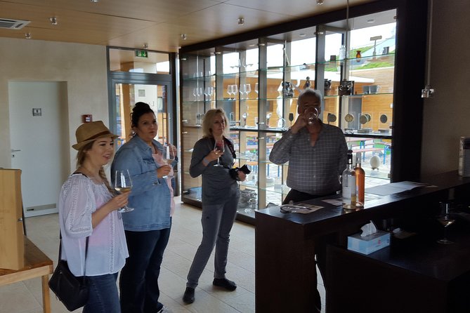 Prahova Valley Wine Tour From Bucharest Small Group - Traditional Romanian Cuisine