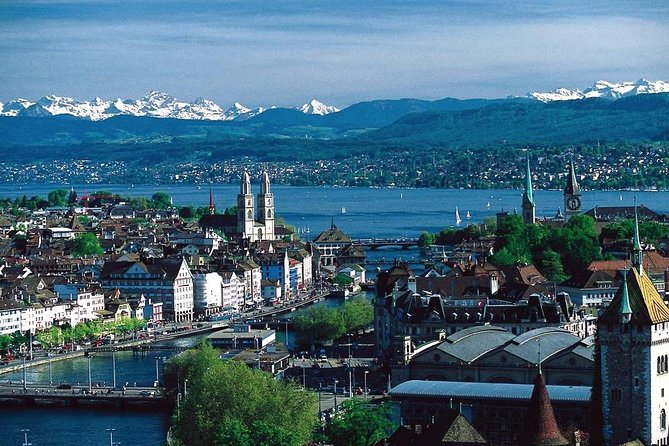 Premium Transfer From Zürich Airport to Zurich City or Zürich City to Airport - Flexibility and Commitment to Improvement